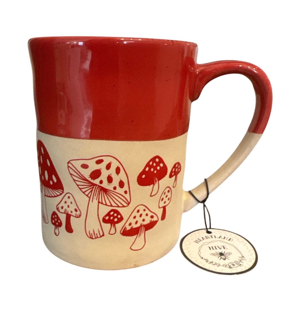 Heartland Hive Magic Mushrooms 18 oz Colorblock Ceramic Mug Red Cream NWT